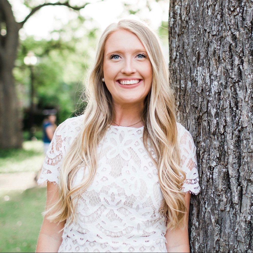 Meet your Posher, Lauren